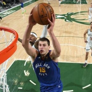 9393体育注册登录-约基奇欲做当代邓肯！全能内线不爱MVP更想冲冠