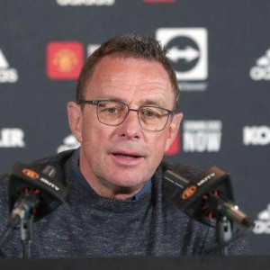 9393体育官方网站-重建曼联很容易？朗尼克：学红军三个转会窗内改命