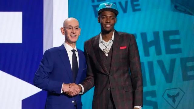 1688359713945044024.jpg 1688359536767.jpg